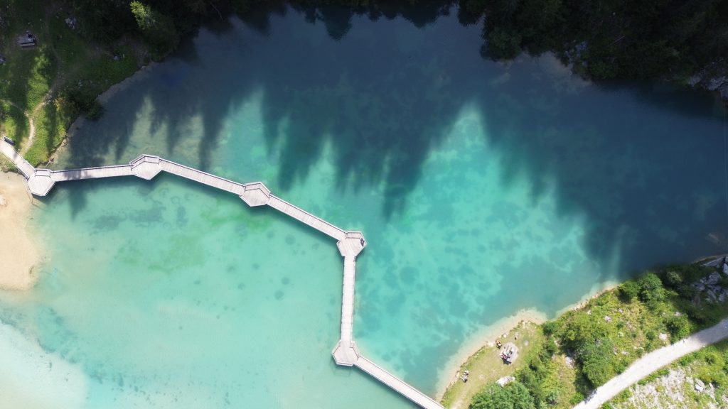 Lac de la Rosière et Cascade des Poux à Courchevel