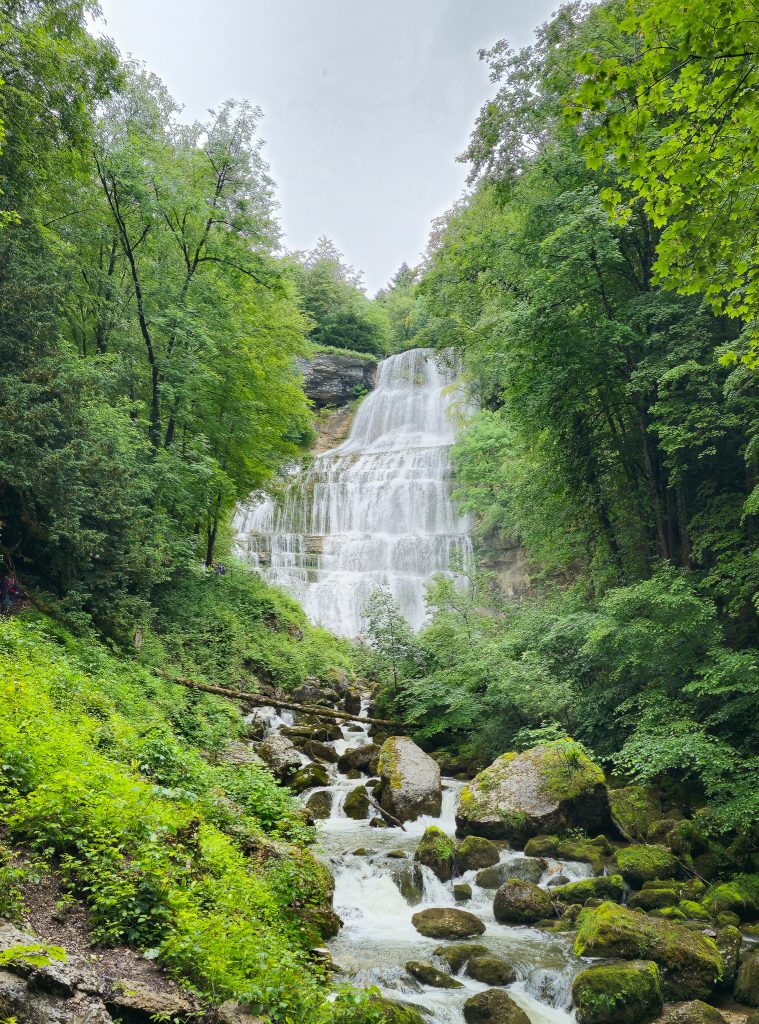 cascade du hérisson jura