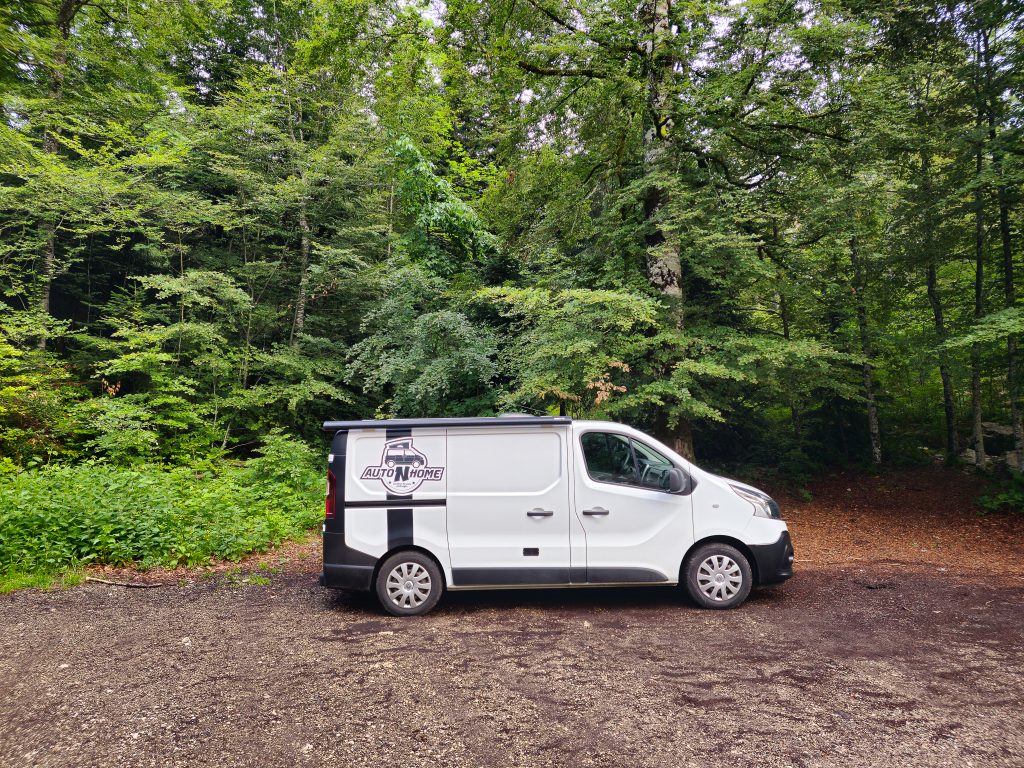van road trip jura