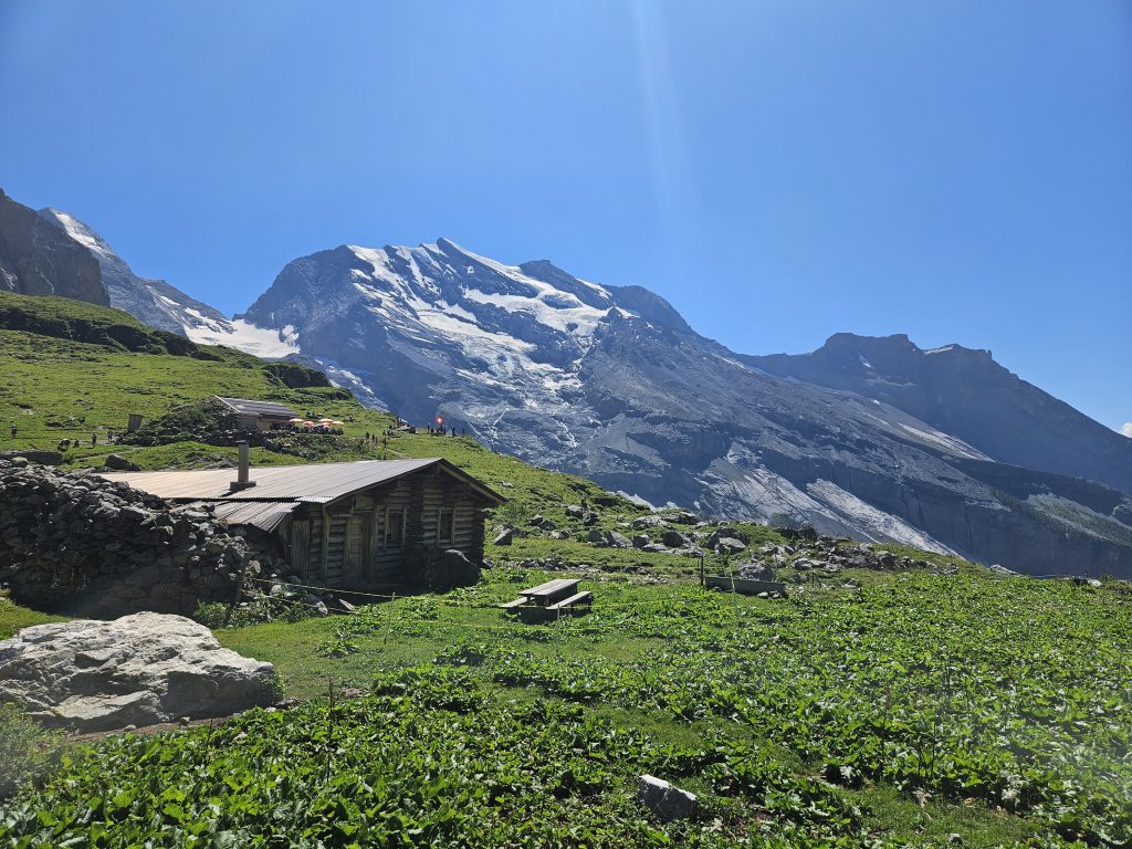 refuge oeschinensee