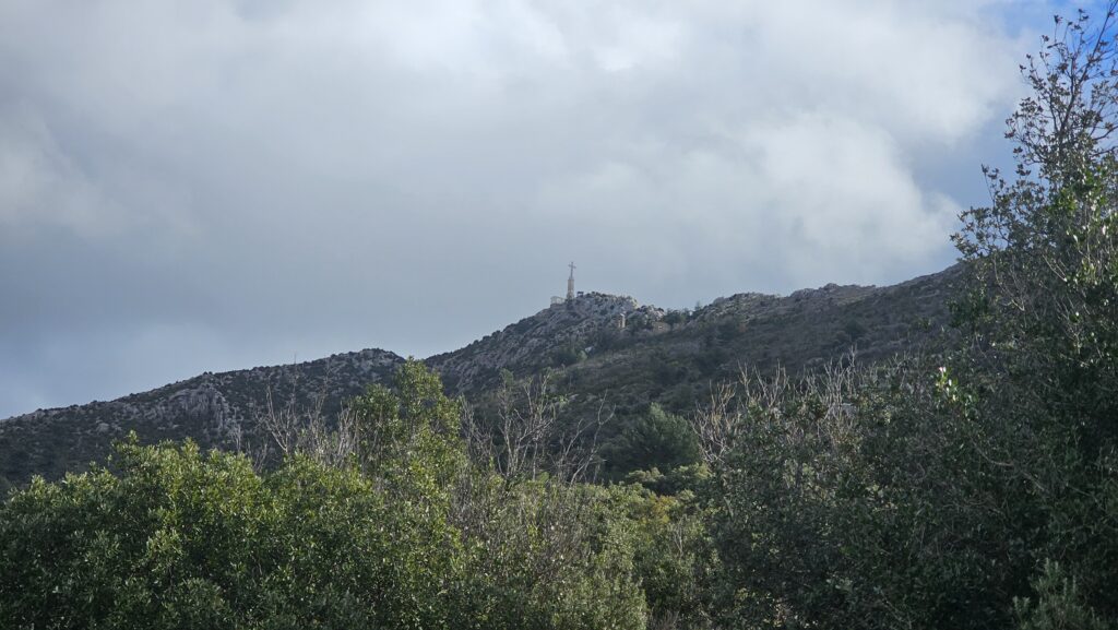 montgane provence balade